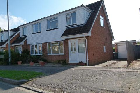 3 bedroom semi-detached house to rent, Clover Road, Flitwick, MK45
