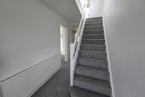 3 bedroom semi-detached house to rent, Clover Road, Flitwick, MK45
