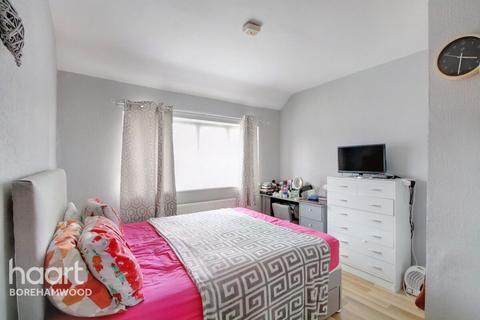 23 Barton Way, Borehamwood, WD6 1PQ