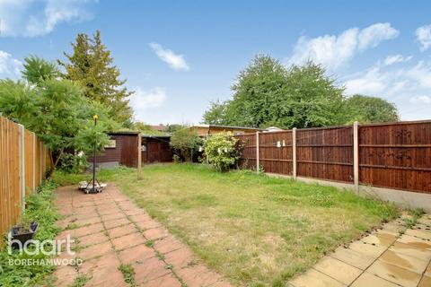 23 Barton Way, Borehamwood, WD6 1PQ