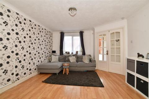 2 Ascot Way, Rustington, Littlehampton, BN16 3SB