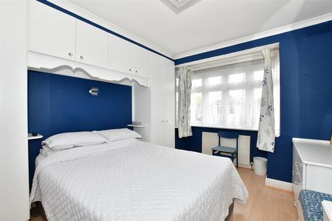 5 Askwith Road, Rainham, RM13 8EL