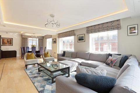 4 bedroom flat for sale, George Street, London, W1H