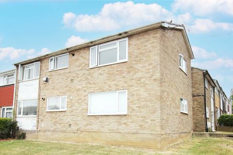 2 bedroom apartment to rent, Falstones,, Basildon,, SS15