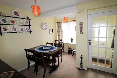 22 Tabrums Way, Upminster, RM14 1SP