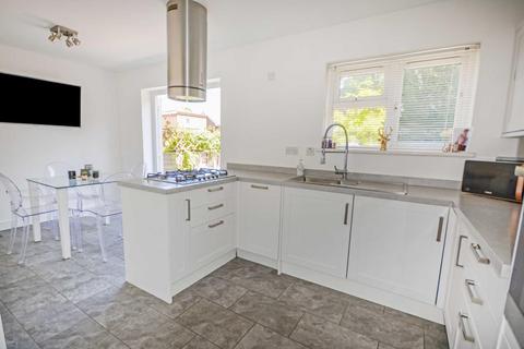 3 Airedale Close, Margate, CT9 2SZ