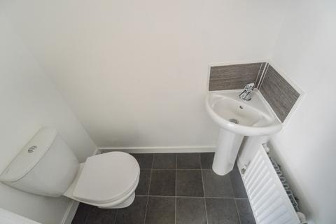 2 bedroom semi-detached house to rent - Canister Close, Alexandra Gardens, Hull