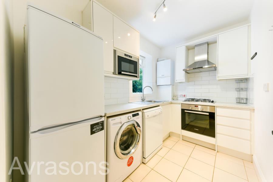 BONNINGTON SQUARE, VAUXHALL 1 bed flat £1,746 pcm (£403 pw)