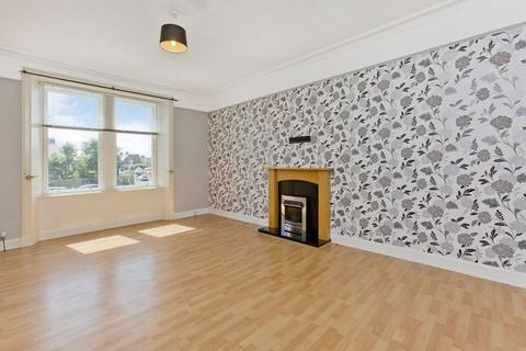 3 bedroom flat for sale - 17 Links Road, High Street, Port Seton, EH32 0DN