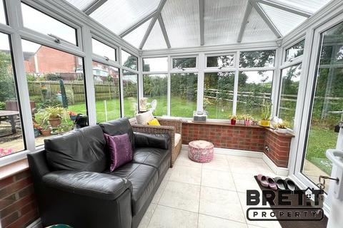4 bedroom detached house for sale - Maes Cynin, St. Clears, Carmarthen, Carmarthenshire. SA33 4DT