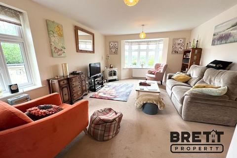 4 bedroom detached house for sale - Maes Cynin, St. Clears, Carmarthen, Carmarthenshire. SA33 4DT