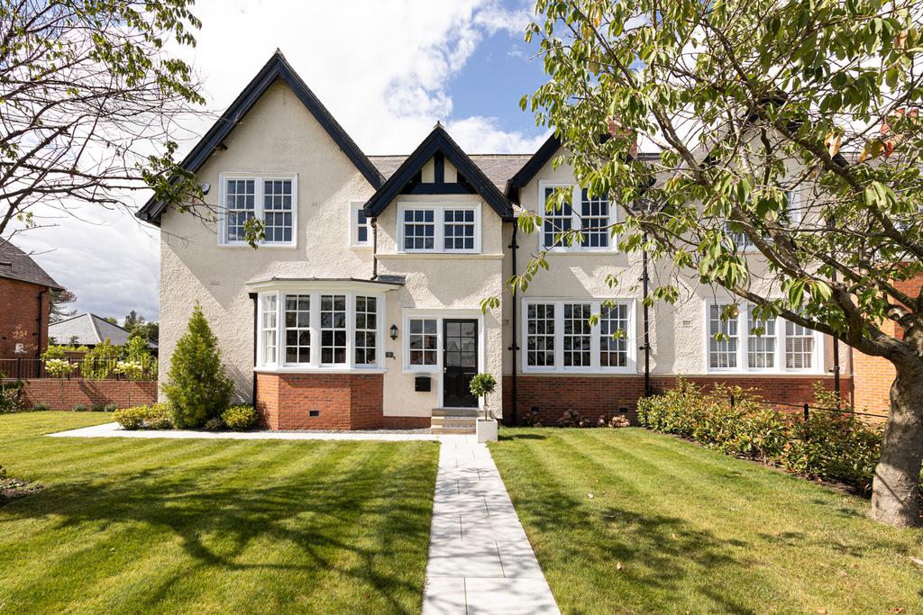 Milfield House, 9 Gideon Walk, Ponteland, Newcastle upon Tyne NE20 4