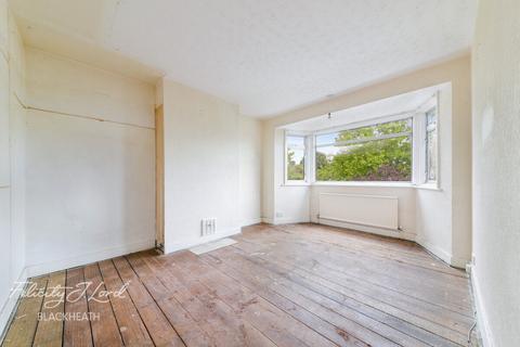 6 Ashridge Crescent, London, SE18 3EB