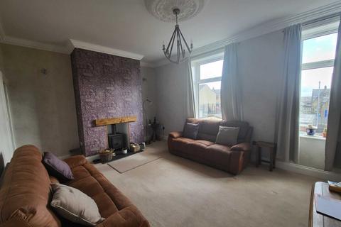 103 Dark Lane, Batley, WF17 7PW
