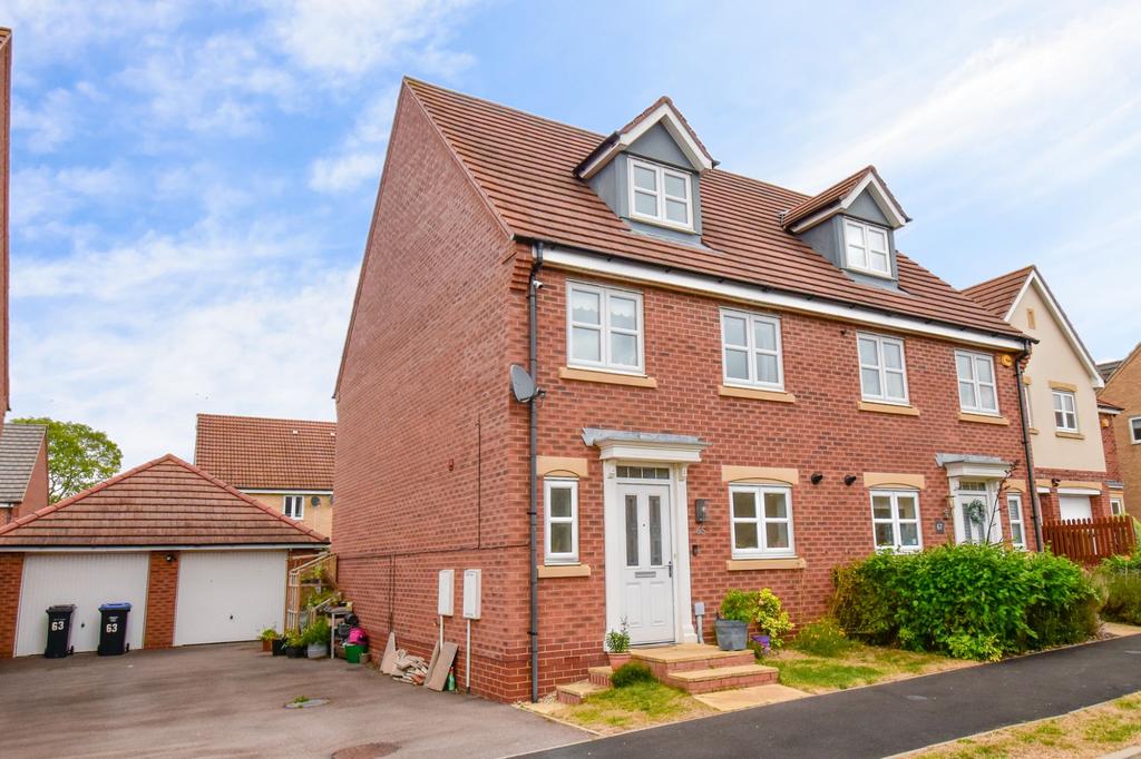 Devana Way, Great Glen, Leicester 4 bed semidetached house £300,000