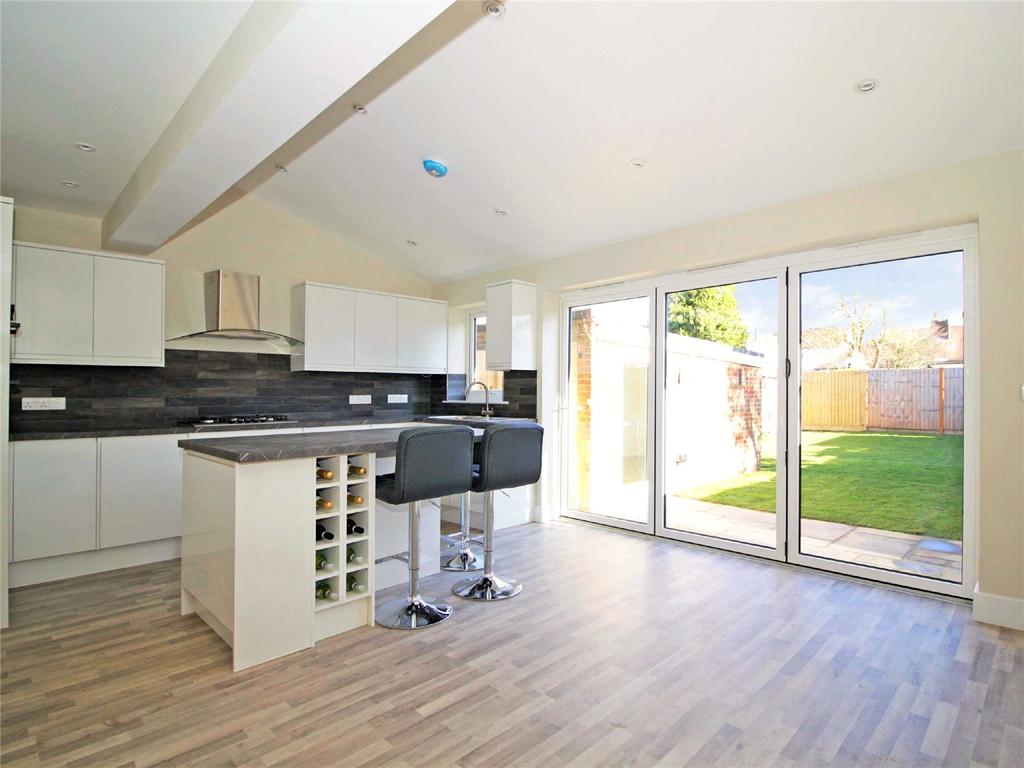 Ryecroft Road, Petts Wood, Kent, BR5 3 bed semidetached house £725,000
