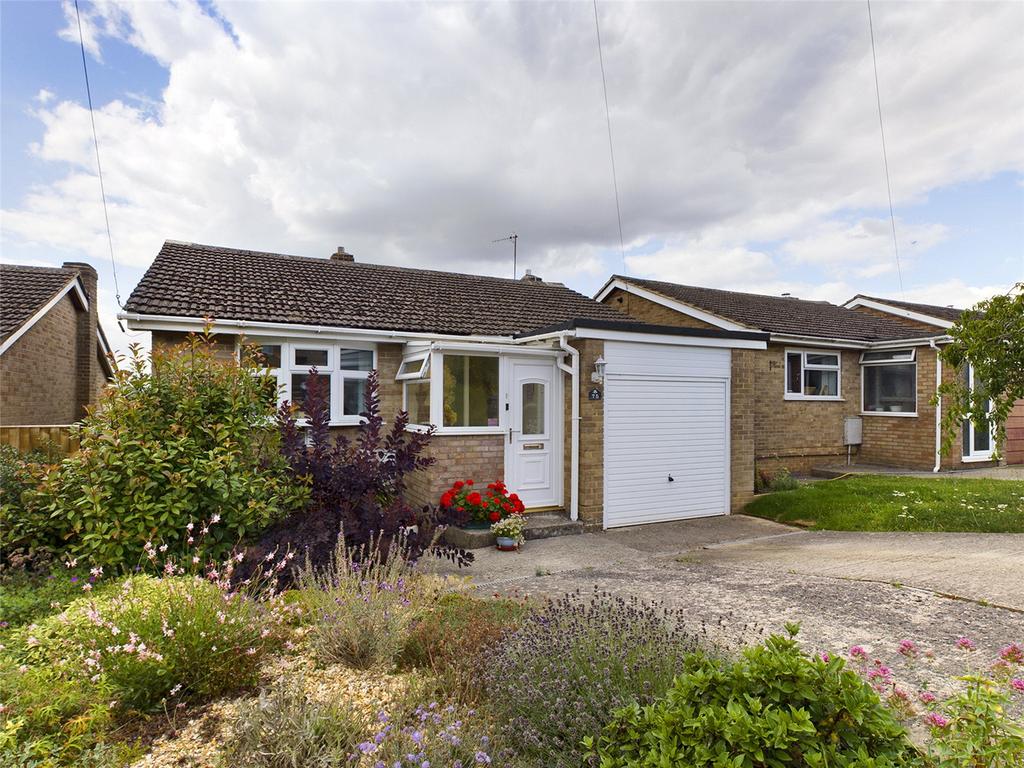 Langtoft Road, Stroud, Gloucestershire, GL5 3 bed detached house £399,950