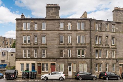 1 bedroom flat for sale - 58 (3F2), Broughton Road, Edinburgh, EH7 4EF