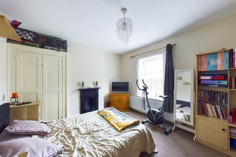 77 Great Western Road, Gloucester, GL1 3PZ