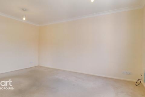 21 Bower Close, Eastfield, Peterborough, PE1 5LL