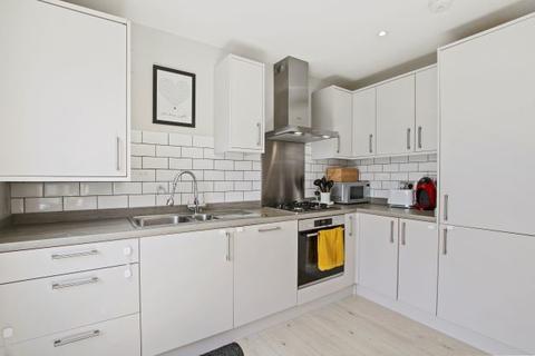 2 bedroom apartment for sale - The Foundry, Woodthorpe Road, Ashford, TW15