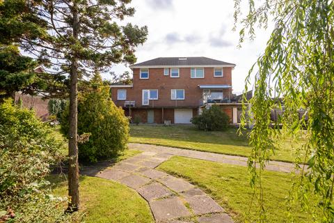 95 Cecil Road, Gowerton, Swansea, SA4 3DN