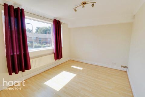 69 Dyke Drive, Orpington, BR5 4LY