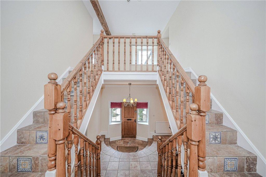 Feature Staircase