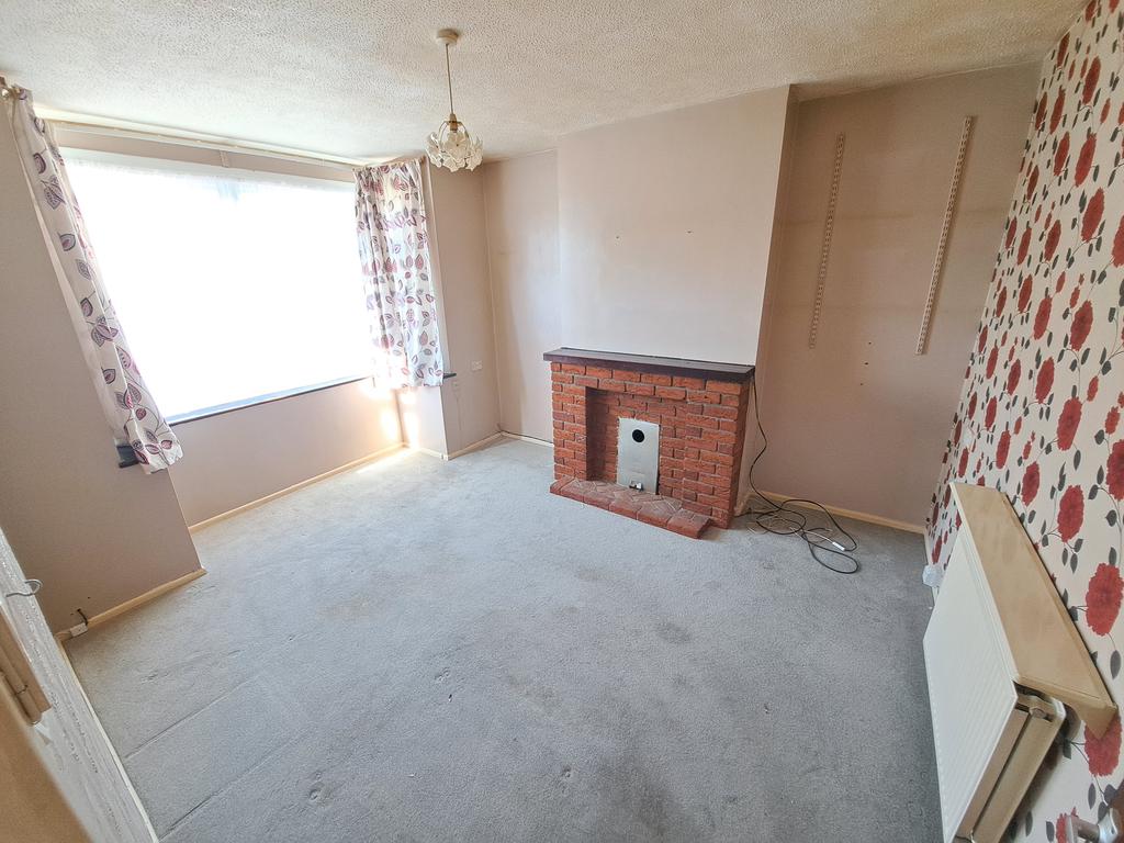 Dunkeld Road, Gosport PO12 3 bed terraced house £235,000