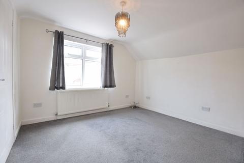 30 Castle Road, Clacton-on-sea, CO15 1JG