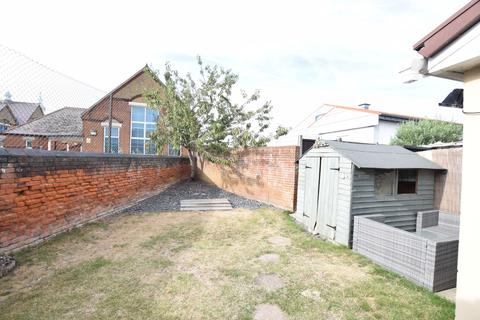 30 Castle Road, Clacton-on-sea, CO15 1JG