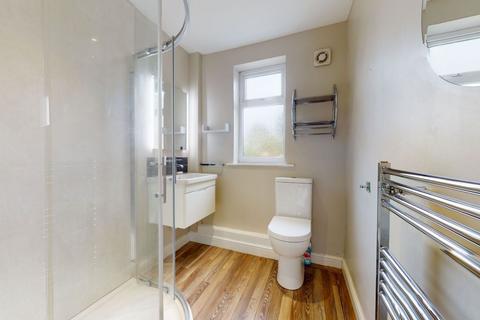 18 Gloucester Avenue, Northampton, NN4 8QE