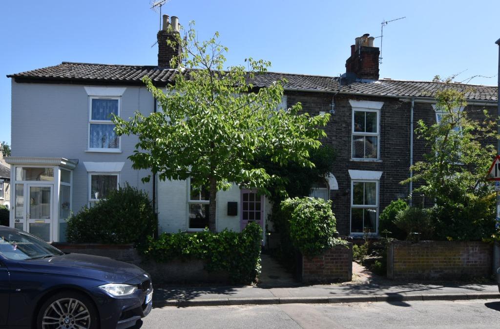 Alexandra Road, Norwich, NR2 3 bed terraced house £1,200 pcm (£277 pw)