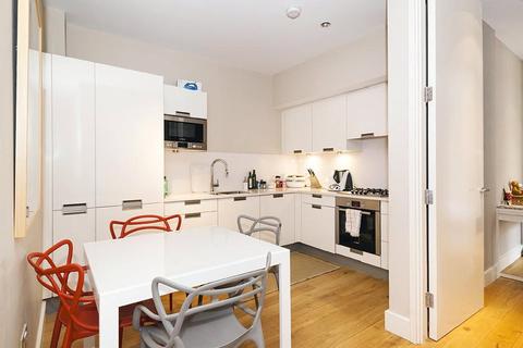 2 bedroom apartment to rent, Long Acre, London, WC2E