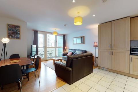 2 bedroom apartment for sale, High Street, London, E15