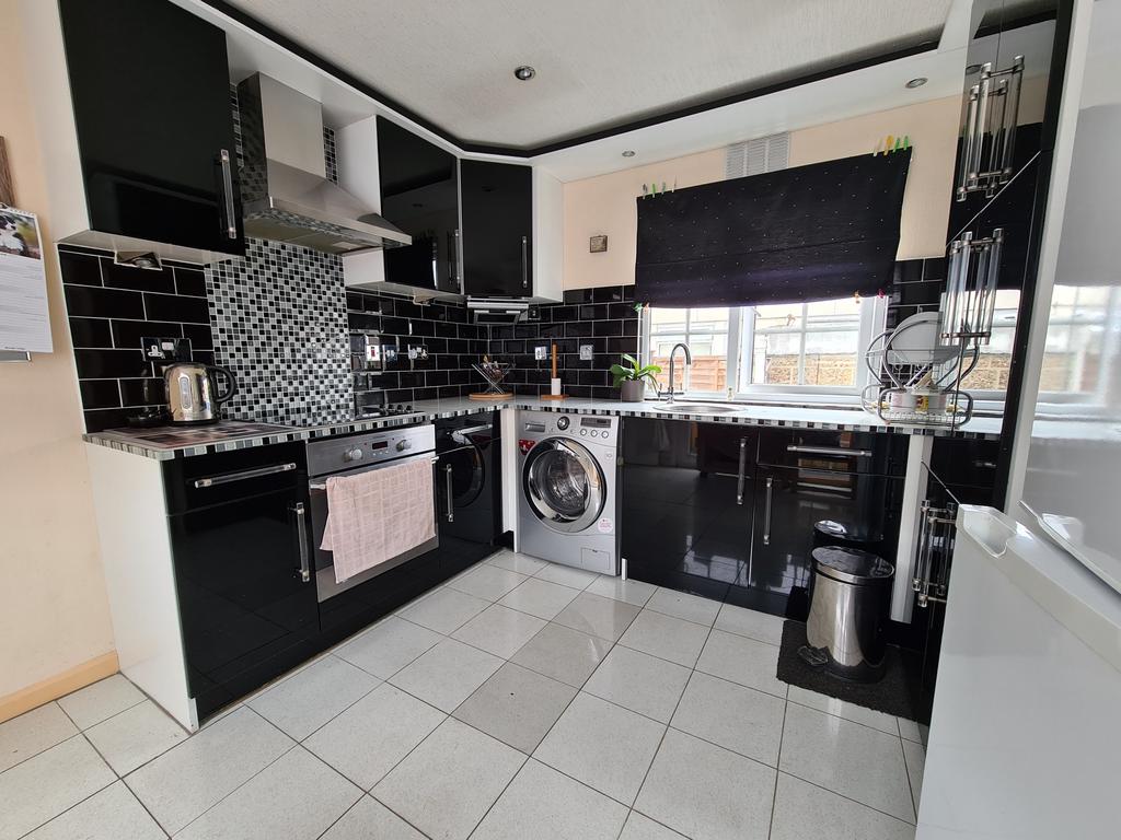 Mereoak Park, Three Mile Cross, RG7 1 bed mobile home £90,000