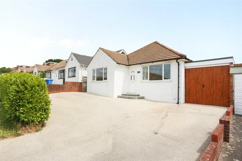 3 bedroom bungalow for sale - Crescent Drive North, Woodingdean, BN2