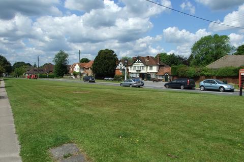 37 Challoners, Horsted Keynes, Haywards Heath, RH17 7DU