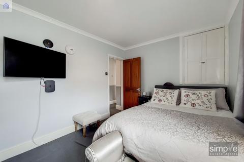 39 Lime Grove, Hayes, UB3 1JL