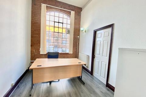 Office to rent - Bradford Court, Bradford Street, Digbeth, Birmingham, B12 0NS