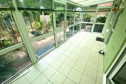 31 Viscount Road, Northampton, NN3 5BJ