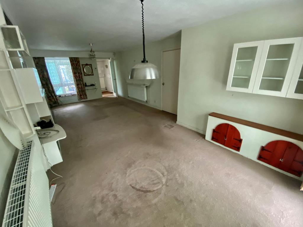 Lounge / dining room