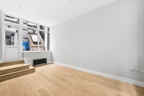 Studio to rent, Duck Lane, Soho, W1F