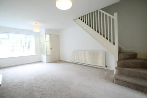 3 bedroom townhouse to rent, Bridge Wood Close, Horsforth, Leeds, LS18