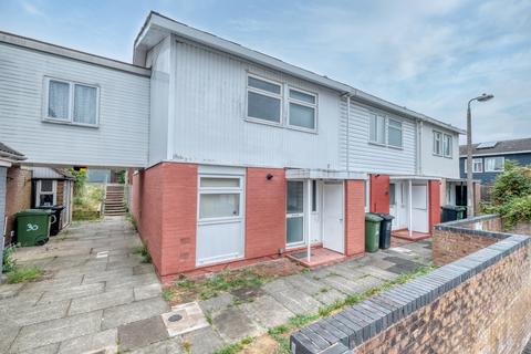 31 Aldington Close, Redditch, B98 7NE