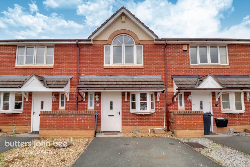 Mayfield Drive, Winsford 2 bed terraced house for sale £150,000