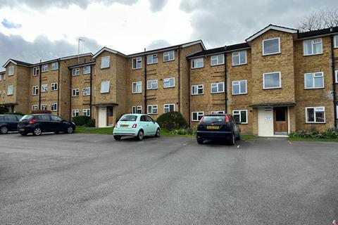 2 bedroom apartment for sale, West Road, Holy Trinity, GU1