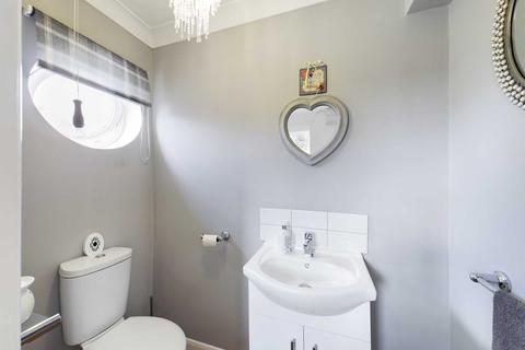 19 Amble Road, Callington, PL17 7QE