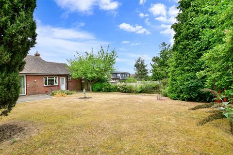 230 Singlewell Road, Gravesend, DA11 7RE