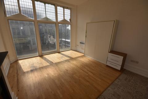 Studio for sale, Imperial Buildings, 15 High Street